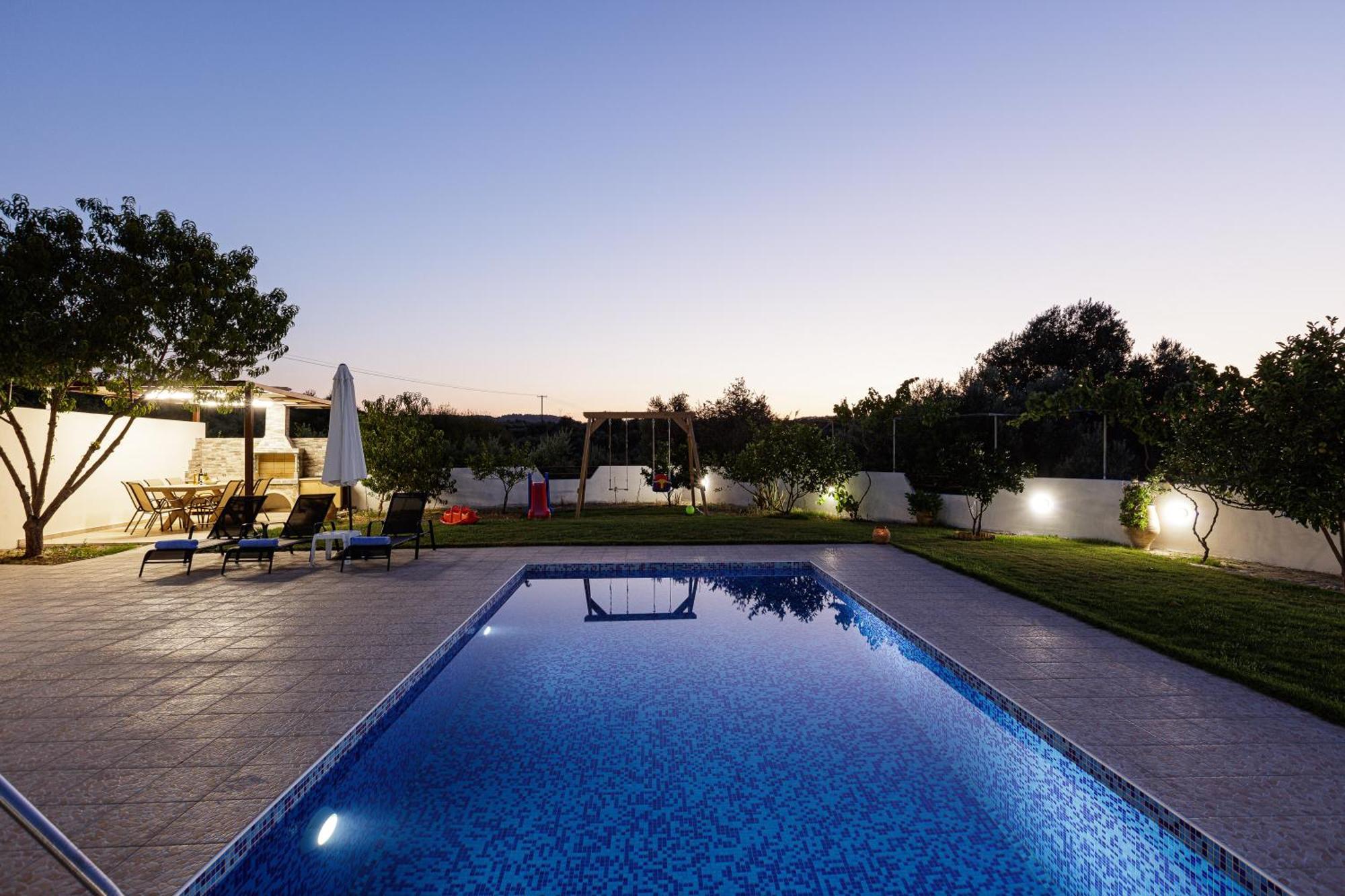 Marina Villa, A Nature Inspiring Retreat Perama  Экстерьер фото